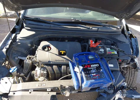 2019 Hyundai Elantra Limited из США, поврежденный, VIN 5NPD84LF7KH497863